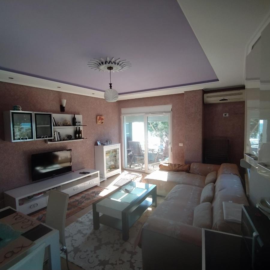 Mia'S Sea View Apartment Golem  Esterno foto
