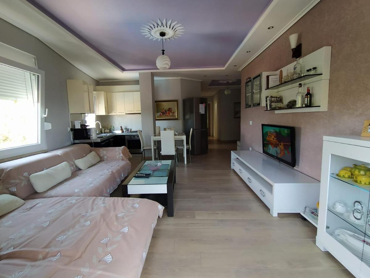 Mia'S Sea View Apartment Golem  Esterno foto
